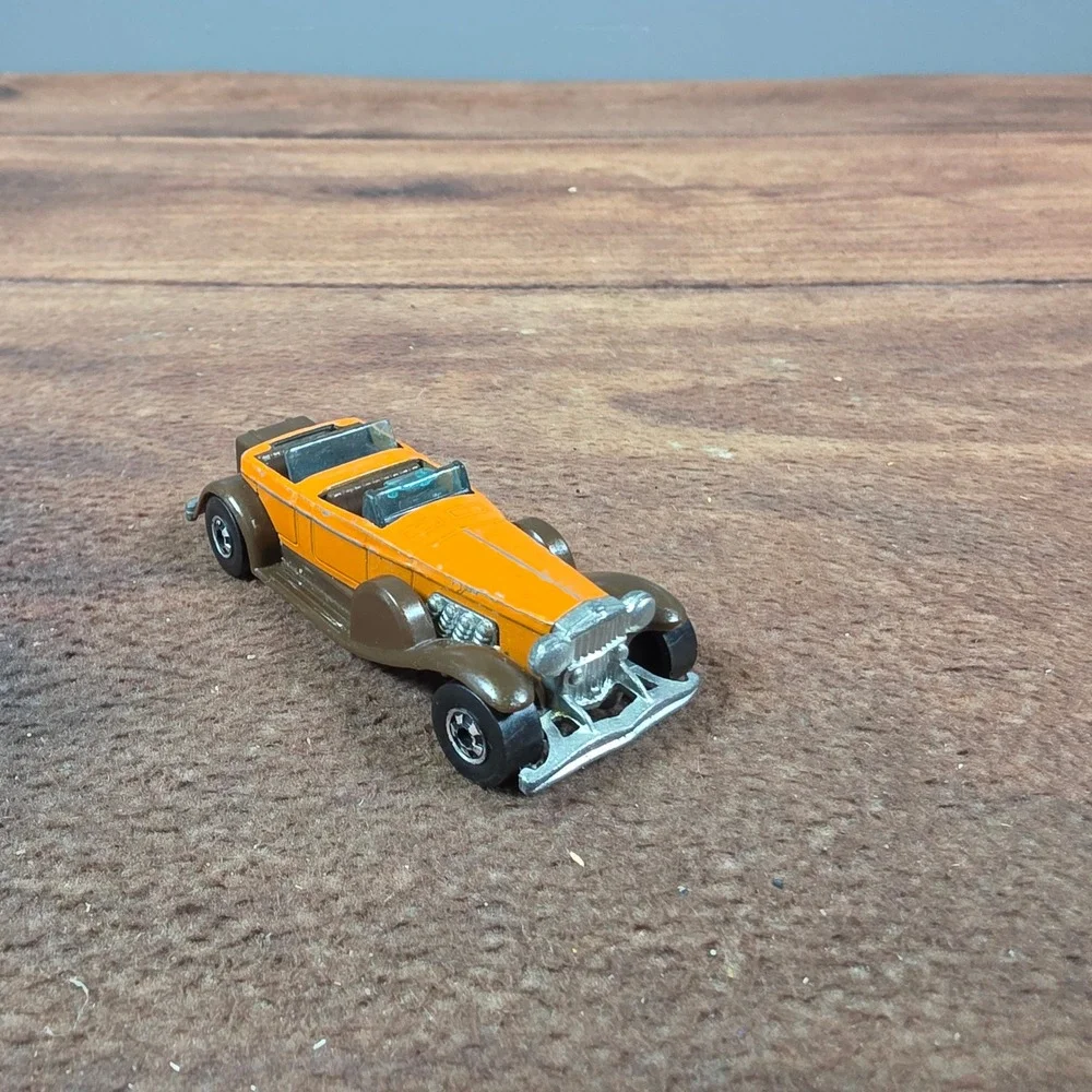 Hot Wheels 31 Doozie Kids 1:64 Orange Good 1976 Vintage Diecast Car